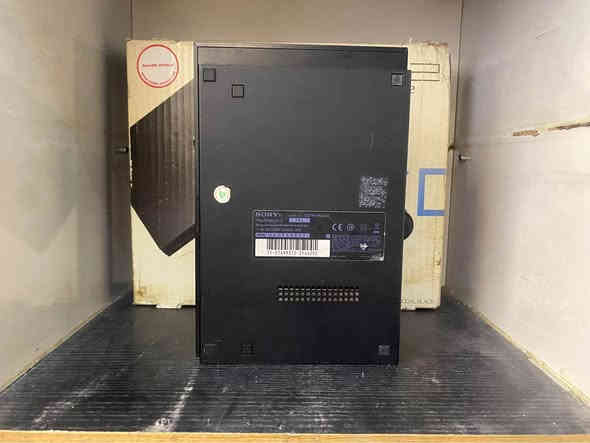 PlayStation 2 Slim SCPH-90004

The Console Is Pal Region Modded to Free Region.

Bundle Includes:
• PlayStation 2 Slim System SCPH-90004 (Pal)
• 2 DualShock 2
• ￼￼Power Cable
• AV Cable
• AV Converter
• 75 Physical Games

السعر:
225,000 IQD

يتوفر اقساط على منصة جني من مصرف الرافدين للموظفين و المتقاعدين القطاع الحكومي بنسبة 2.5% شهريًا لمدة عشرة أشهر

الفرع الأول:
محل B21/10، عمارة كمبيوتر سنتر، شارع الصناعة، حي الوحدة، بغداد - 10069 العراق

الفرع الثاني:
دار 13/2، شارع محطة الوقود، حي البنوك، بغداد - 10018 العراق

الموقع الإلكتروني:
WWW.GAMES-ROYALE.COM

هاتف
+964 783 880 5707 بغداد
