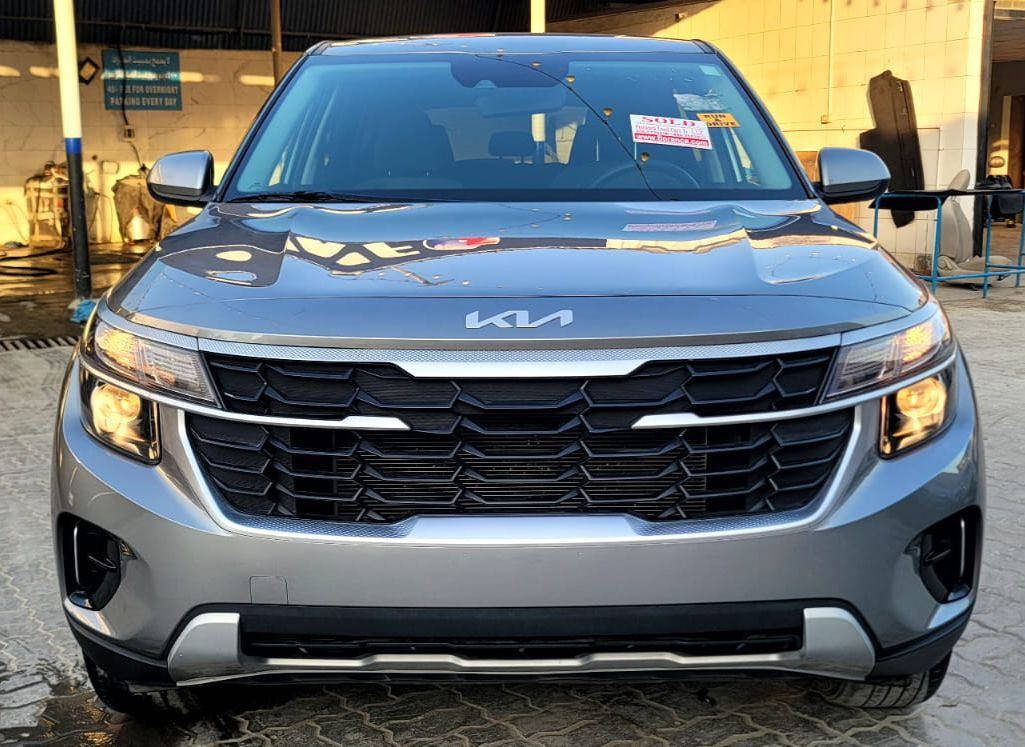 ⛔️ تم الشحن الى منفذ سفوان 🔥🚀
" كيا سيلتوز موديل 2024 "
  
• حادث خلفي بجم كبس
• السياره مصلحه وبحالة جيده 
• گير محرك كفاله شرط الفحص 
• السياره حاليا في دبي جاهزة للشحن 

#بامكان_ادخال_السياره_بقرار_شهداء

✓ السعر 115 $ #واصل_سفوان_بدون_كمرك_تخليص 

              << مركز المهندس لإستيراد السيارات >>

٭ للاستفسار الاتصال او التواصل عبر الواتساب على الأرقام التاليه: 

• د. شهيد               ***********

📍 عنوان المركز ( كربلاء - سيف سعد - شارع المخازن ) 
كما ويتوفر لدينا ( مكاتب تابعه لنا في جميع المحافظات ) لغرض اجراء المكاتبه وضمان حق الطرفين 
---------------------------------------------------•
🔴 رابط كروب الواتساب لنشر جميع السيارات بالمزاد 👇🏼👇🏼

https://chat.whatsapp.com/G1vHBgZwn280PCMz6HkyiX?mode=ems_copy_c
