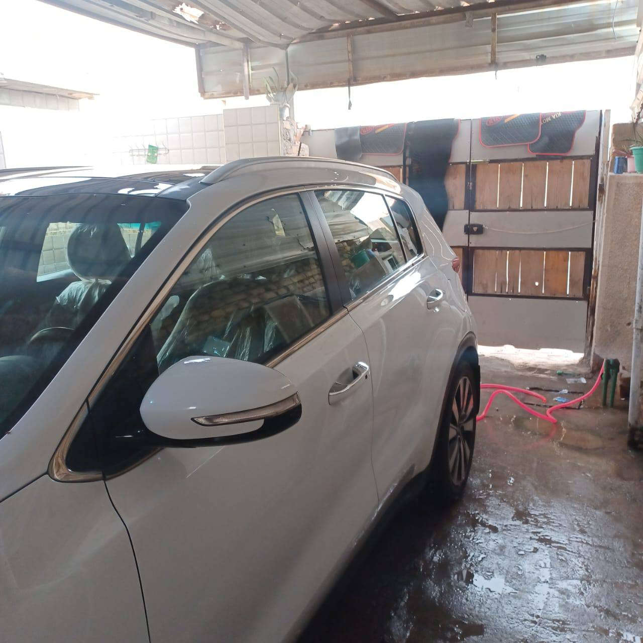 السلام عليكم كيا سبورتج وارد خليجي موديل ١٧ ماشيه ١٣٩ الف فتحه بنورما مري شفط دخول ذكي ردار خلفي بصمه صندوك كهربائية رقم بغداد مكان السياره بغداد سعر ١٧٥ بيه مجال شي بسيط ***********
