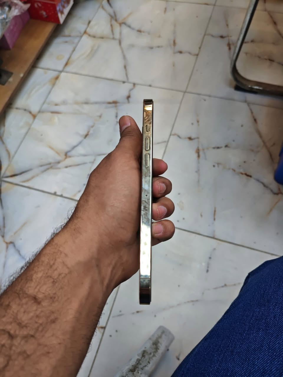 13برو ماكس
ذاكره 256
بطاريه ٧٩
***********
سعر ٦٥٠
