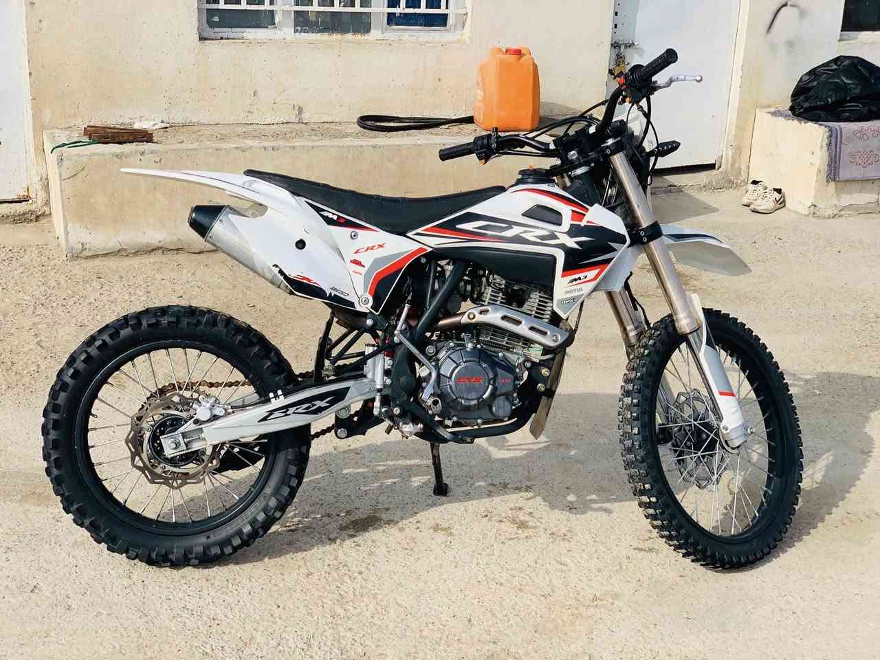 السلام عليكم  crx محرك300cc نضافه وشلعه فول لسعر 1350 مكاني كوت / دجيلي *********** مستعجل ع بيعتها
