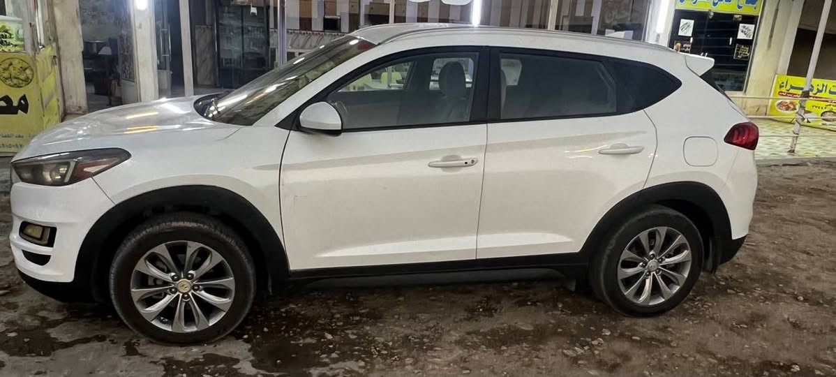 توسان للبيع موديل 2021 امريكي 

اقرأ المنشور للأخير 

توسان امريكي موديل 2021 
 فول مواصفات عدى الفتحة 

          رقم بابل 

بصمة تشغيل 
انارة ترحيب بالابواب 
دخول ذكي 
بصمة ابواب جهتين 
هاند بريك دكمة 
اوتو هولد 
نظام سبورت وعادي 
تحكمات ستيرن جهتين 
شاشة ابل كار بلي 
كروس سرعه
مانع تصادم 
تحديد مسار 
مانع تزحلق 
تحكم اضائة الشاشة والدشبول 
لد ناصي عدسات 
محرك 2000cc
تدفئة كشنات 
منظومة تبريد ثلج 
كشن السائق كهرباء 
شاحن واير ليس

حدادية 1/1 
تخم تاير جديد 

                 حادث السيارة 

               جاملغ مبدل وبنيد مصبوغ 

                الشاصي سليم 100/100

بالعراق الباب الخلفي عكس السايق مبدل 
           
       

مكان السياره بابل 
ورقم بابل 

رقم الهاتف : ***********
