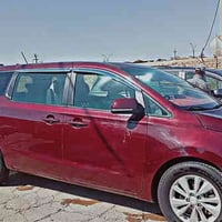 سياره كيا سيدونا 17 البيع 07729100424