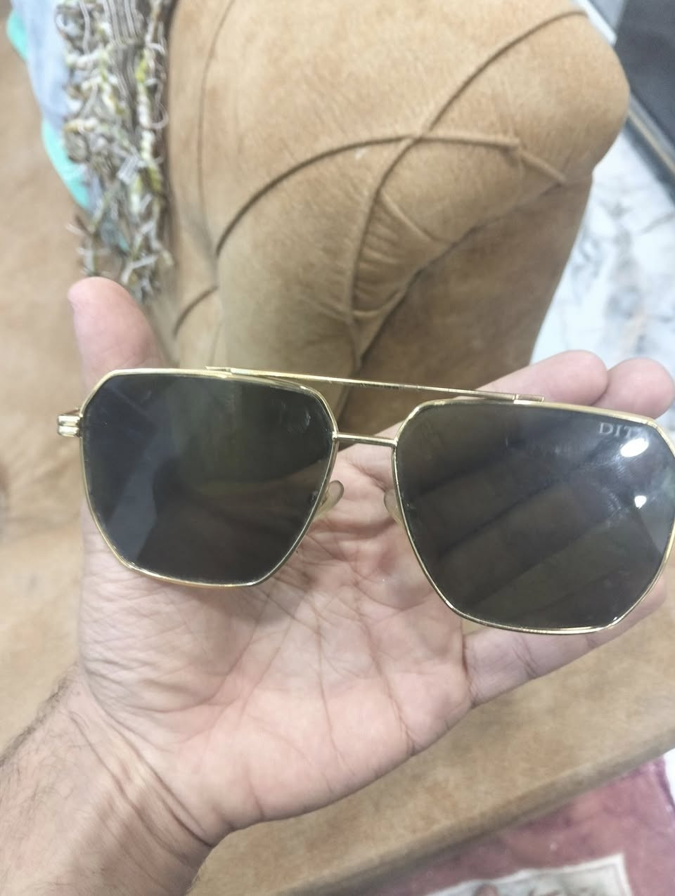 ب8 ماركه DITA.  تره سعره بلاش وشرط تفحص يم ل مندوب اذه مو اصلي ترجع


**إذا كنت صاحب هذا الإعلان وتريد حذفه لأي سبب، رجاءا أرسل رسالة إلى الدعم الفني**