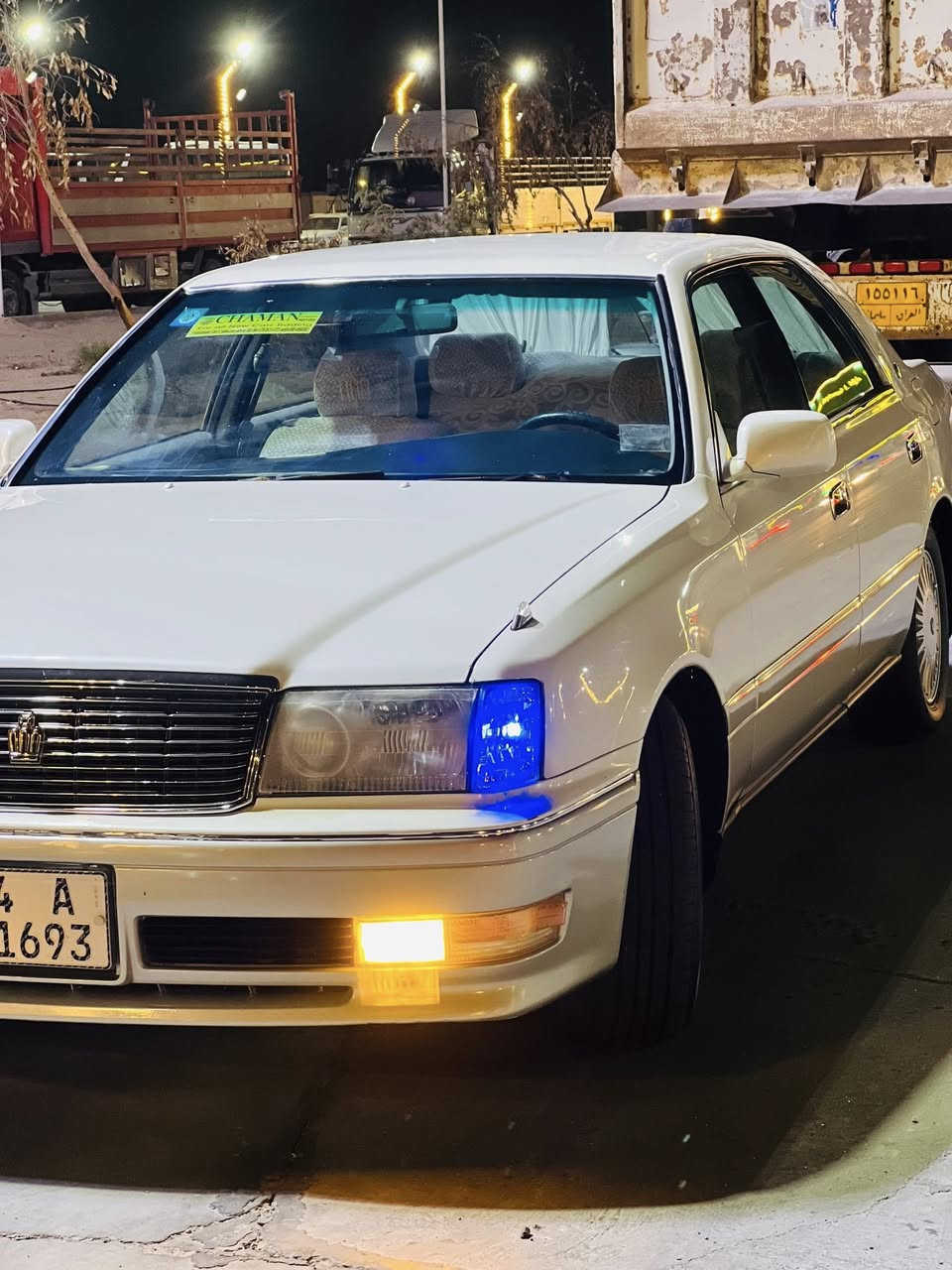 السلام عليكم للبيع راس ثور محزم1997
مكفوله من الكص والنقل والعيب شرعي والضربه 
رقم بصره مشروع وطني سنويه جديده لغايه2029
مكينه وكير3000فيشتين بلكارتون حداديه جديده
تبريد خلفي امامي ثلج تخم تاير جديد شاشه عارض
ريموت سنتر لوك مضخم اربع سماعات بجم ابوعيون
غرفه جديده سياره جديده بمعنه الكلمه وجاهزه 
السعر 110وبيه مجال مكان سياره البصره
باقي تفاصيل ع رقم***********
