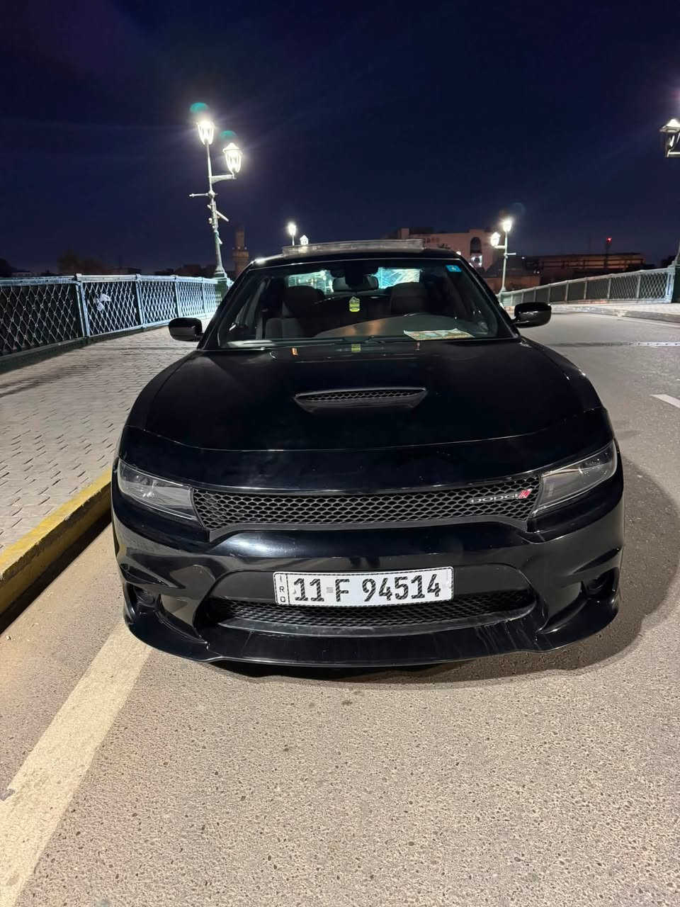 السلام عليكم البيع جارجر مديل 23اصل SXT محدثه GT  مكينه 3600 مواصفات معروفه فتحه شفتات ستيرن تبريد قطعتين مثبت سرعه السياره جاهزه تخم تاير جديد تبريد ثلج صدر جديد السياره رقم بغداد بسمي تحويل ثاني يوم حادثه حرق فقط البجم صور الحادث وتساب سعر 175 وبيه مجال مكاني بغداد ***********
