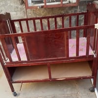 سرير اطفال • ما بيه ضرر • حي الامين