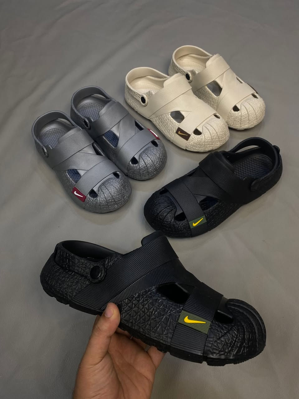 ب 8 قطعتين ب15 🔥 🤩
3 قطع ب 20 الف


**إذا كنت صاحب هذا الإعلان وتريد حذفه لأي سبب، رجاءا أرسل رسالة إلى الدعم الفني**