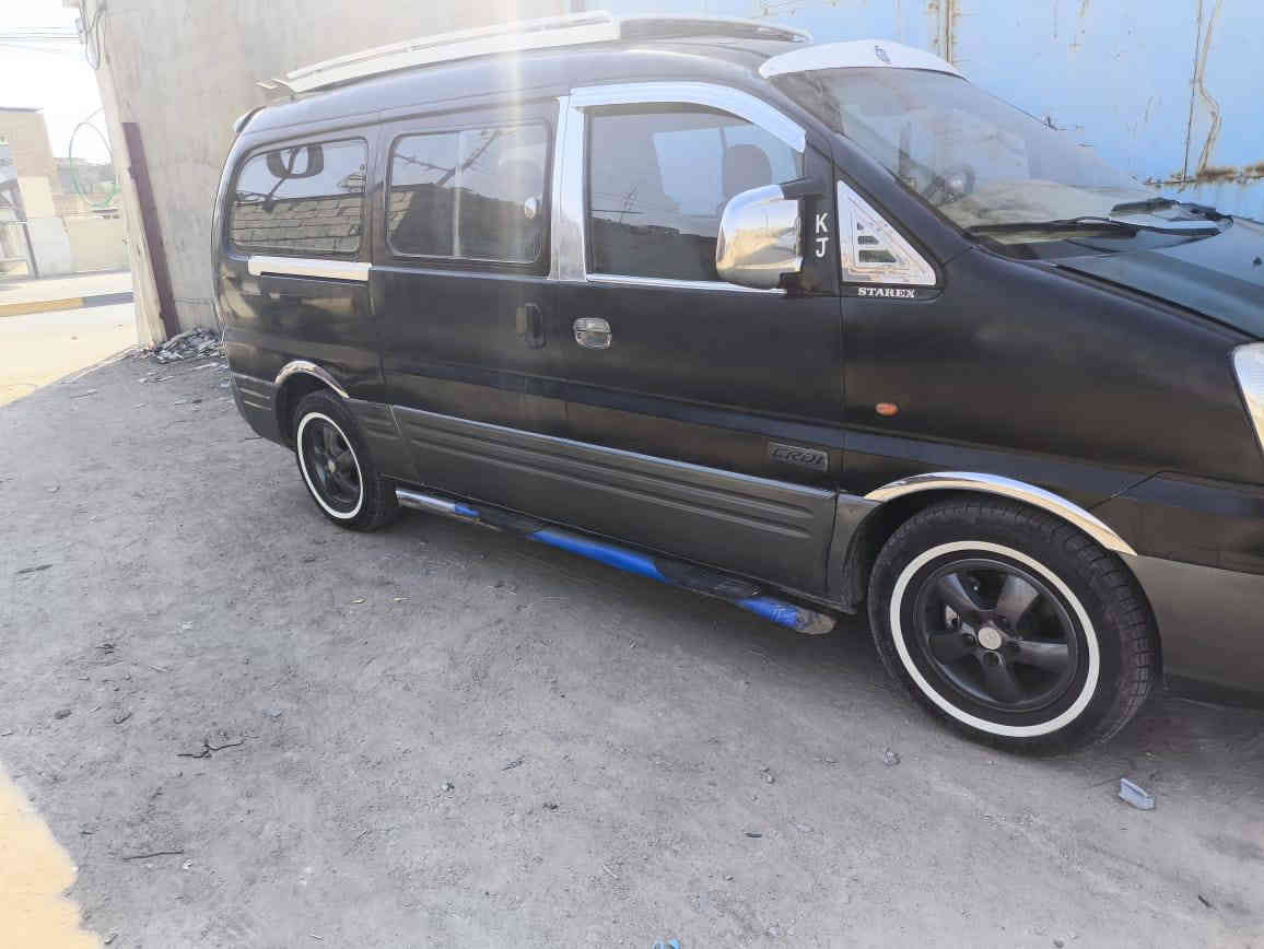 ستاركس ٢٠٠٧  مصفرة هيئه وغرامات رقمها بصرة صدامي  سنويه منهيه عاج ٢٠٢٢  راعيها بالبصرة تحويل ثاني يوم  سعرها  57 وبيهه مجال بسيط  سيارة موجودة بالزبير  ***********
