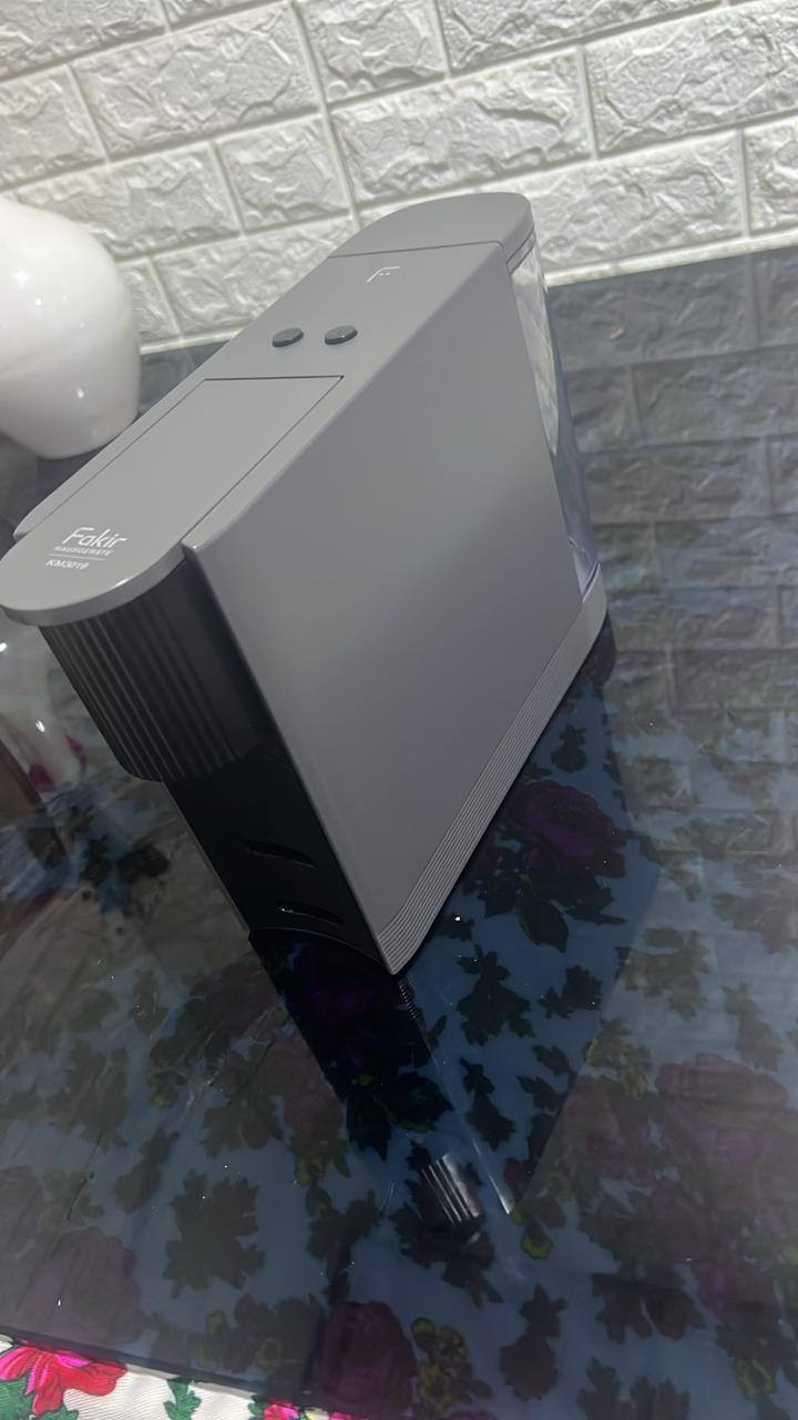 ☕️ نێسپرێسۆی فەکیری – ئەسڵی  
📦 ٣ ساڵ گارانتی  
🆕 تەنها مانگێکە کڕاوە ، دوو هەفتە بەکار هاتوە  

✅ قاوەی خۆش و بێهاوتایە   
✅ بە دوو دەقە قاوەیەکی تازە و حازر دەکات
✅ گەیاندن بێ بەرامبەر بۆ هەموو شوێن  

💵 نرخی: ١٠٠,٠٠٠ دیناری عێراقی
📌تیبینی : یەک کارتۆن قاوەیی لەگەڵدایە. 
📞 ژمارەی پەیوەندی: ***********
.........................................

☕️ نسبريسو فکیر - الأصلية
📦 ضمان 3 سنوات
🆕 تم شراؤها قبل شهر واحد فقط، واستُخدمت لمدة أسبوعين

✅ قهوة لذيذة وفريدة.
✅ تُحضّر قهوة طازجة في دقيقتين.
✅ توصيل مجاني إلى أي مكان.

💵 السعر: 100,000 دينار عراقي
📌ملاحظة: يتضمن المنتج علبة كرتونية بنية اللون.
📞 رقم التواصل:***********
