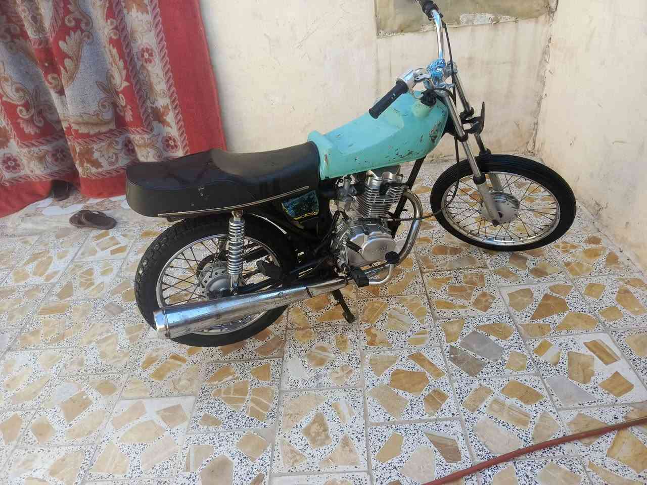 سلام عليكم دراجه للبيع بدون اوراق السعر 400وبيها مجال
***********
