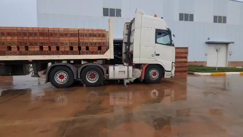 السعر 360 $ بيها مجال قليل
***********
***********
فالفو ٢٠٠٣  هيه والعربانه رقم صلاح الدين مشروع وطني بعد شهر تسقط السنويه شرط التحويل بسمي السياره مربوطه ٣ دنكير مزوج  سياره اربع خطوط  فول مواصفات فقط كير عادي  مكينه كير اكسل بشرط سياره مامتعوبه (رتايدر) (جوبلس امامي) (كشن ذاكره)( ثلاجه داخليه )(صوبه . تبريد . تدفئه. شرط ) السياره مكفوله ///عربانه حداديه ١٣.٦٠ دناكير ١٤ صيني فرشه جكر بليت چتف ٧ ملم  بيها فطر من يم الندكير الرابع مضروبه شريط زوجين تايرات تعبانات والباقي نص عمر .والراس تخم تاير
