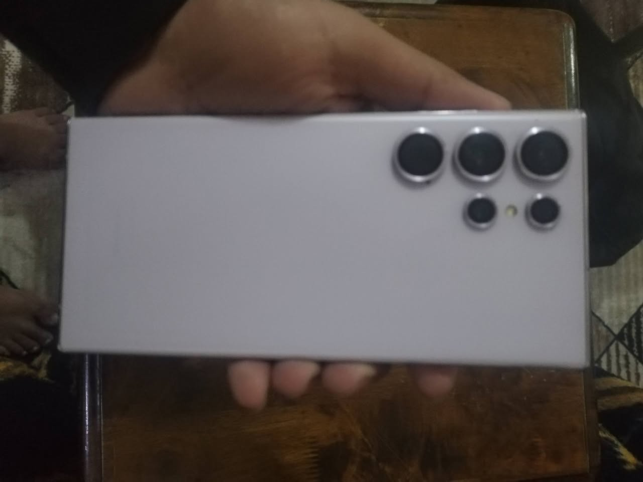 الترا s23 امريكي  ذاكره 512 بطاريه 5000 جهاز نضيف ومرتب مابي شخطة كلش قوي
 كلشي ما مبدل بي شي غراضه  فقط شاحن اصلي 45w
 مكاني بغداد سعره 700
*********** واتس
