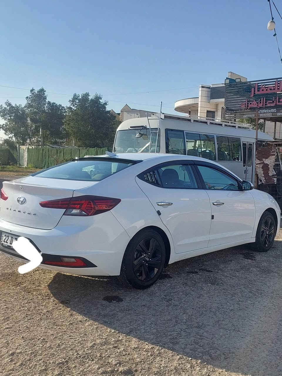 السلام عليكم النترا 2020 وارد امريكي حادثها جاملغ الخلفي الأيسر بدون ايرباك وصبغ نص الصندوك رقم اربيل بأسم الشركة تريد تحويل تريد وكالة 
اطارات جديد ، ويل النترا 2025 ، تبريد تدفئة شغال 
اي استفسار اتصل 
***********
مكاني بغداد البلديات
