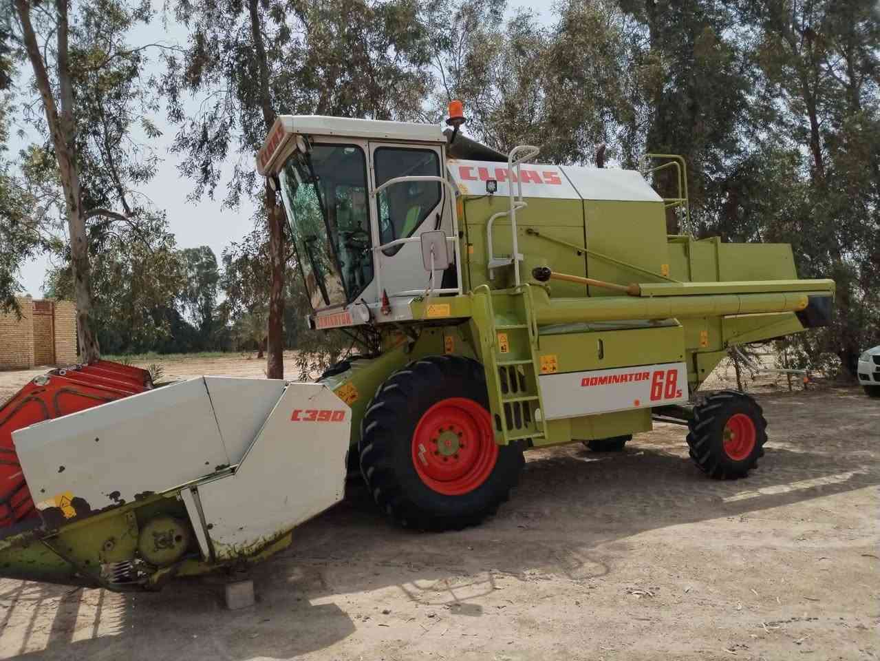 حاصدة للبيع 96 مكفولة كفاله عامه للاستفسار الاتصال على الرقم ***********
