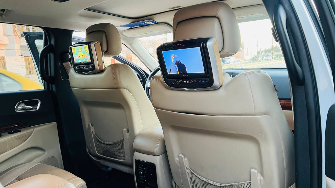 سلام عليكم
دورنكو موديل ١٥ دخول جديد
كتاب ظباط
سيتادل اعلى فئه بلدورنكو 
تشغيل عن بعد
حساسات
كشن ميموري
كشنات تدفئه تبريد
لايت زنون بلاد 
جنطه كهربائيه
وبعد هواي مواصفات بيها
 سياره جاهزه من كلشي وجديده
داخله بدون حادث سونار موجود بلمنشور
بيها مسبق من امريكا تبديل باب وصبغ اثر شخوط يعني بدون حادث
مكان سياره ناصريه سوق شيوخ
الاستفسار اكثر***********
***********
