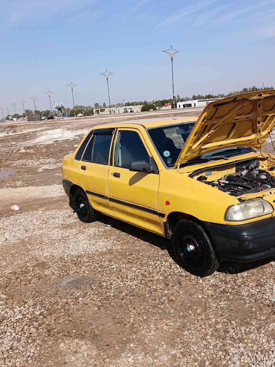 السلام عليكم سايبه مديل ١٢ رقم انكليزي  قادسيه بسمي سنويه ب٢٠٣٢مصفره هيئه ومرور مكينه وكير وحداديه خير من الله تبريد شغال معايزه شي  اريد مراوس بخصوصي فقط مكان الحمزه الشرقي  ***********
