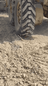 كريدر كوماتسو 605 • أبو غريب الحصوه • مكفولة