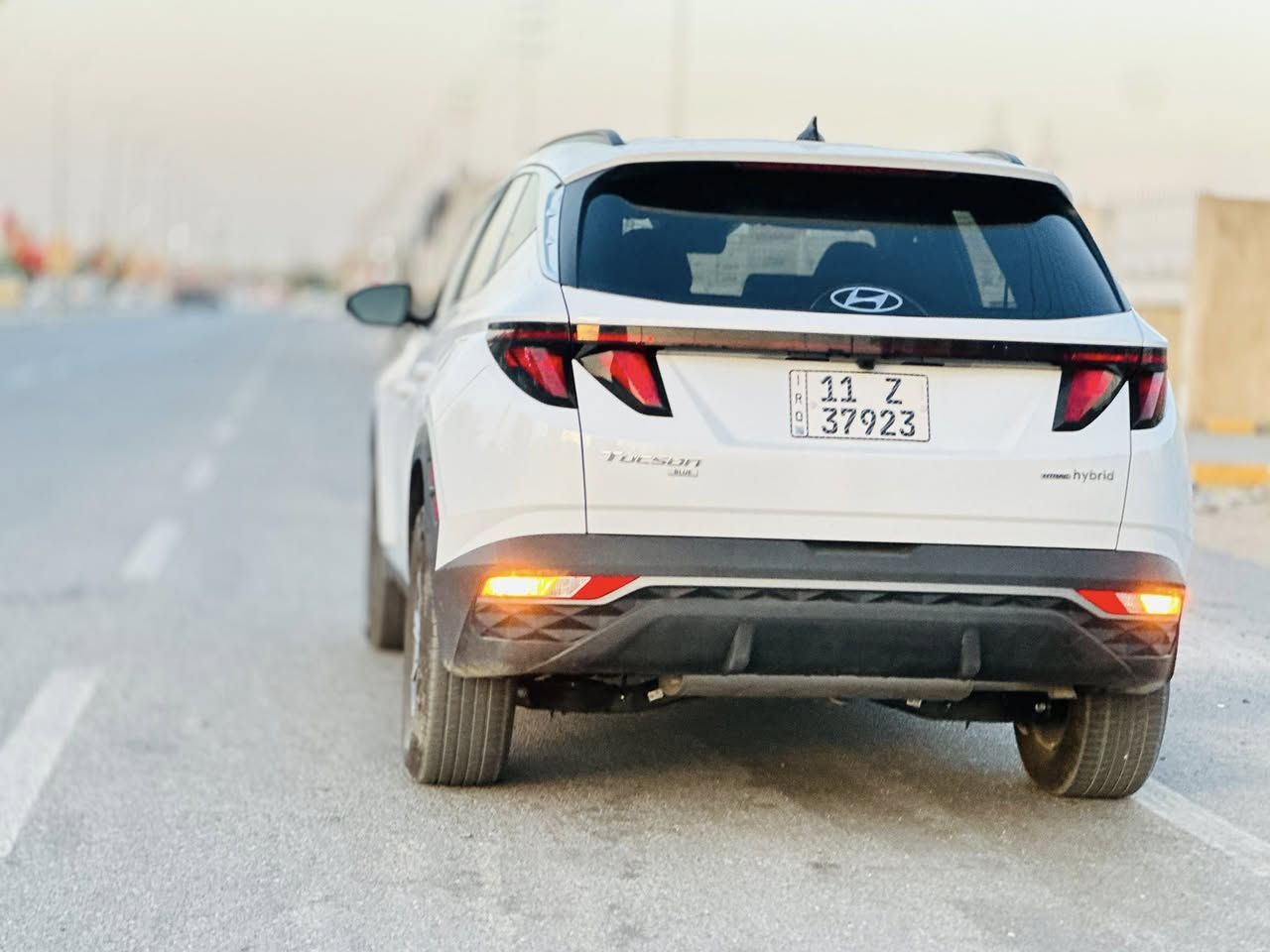 ياالله للبيع توسان ٢٤هايبردبغداد بدون صبغ الي يريد الحادث رقم الشاصي موجود بل منشور ماشيه 25الف السعر 205بيه مجال بصيط.   ***********
