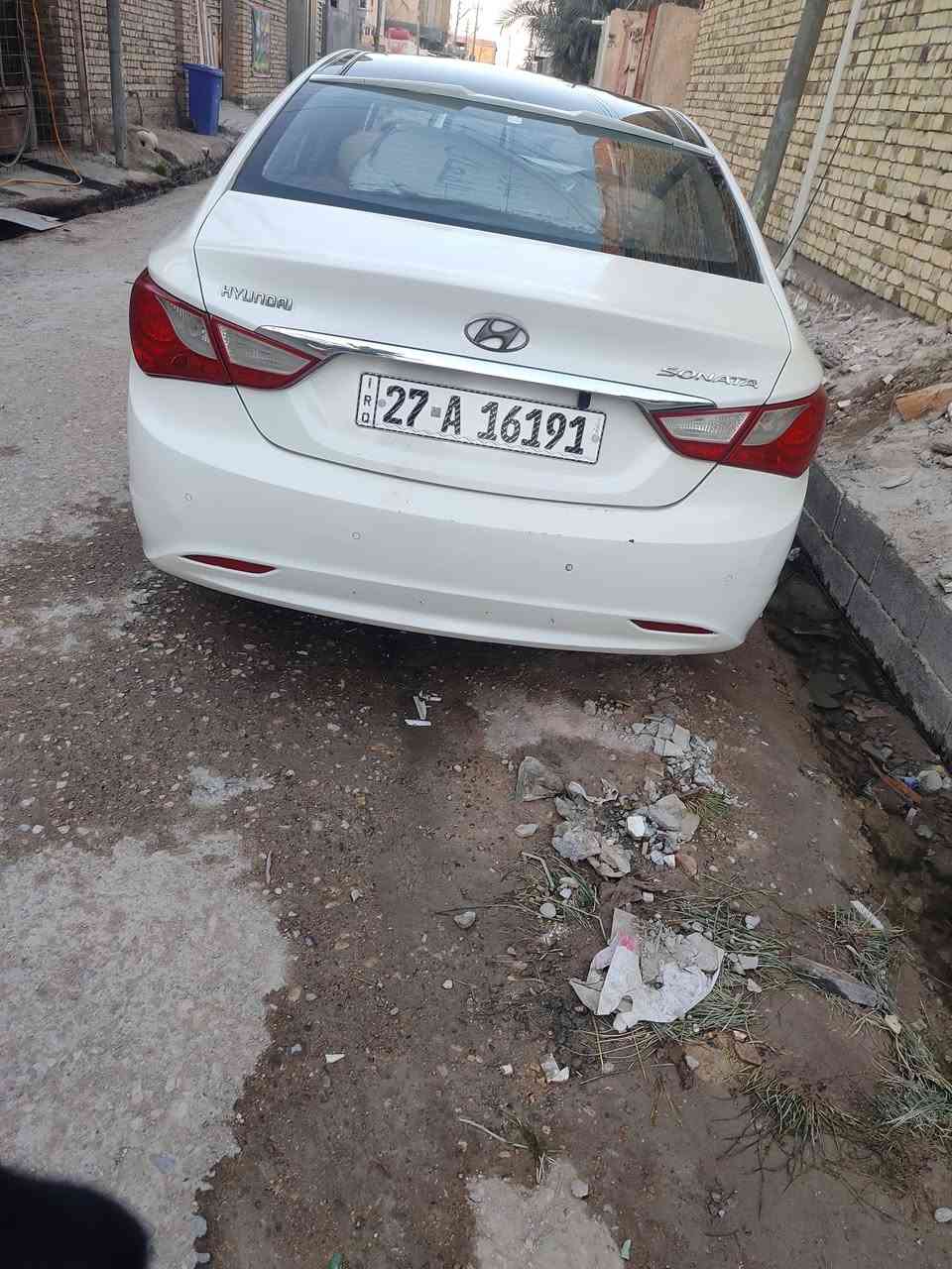 سلام عليكم سوناتا 2011خليجي فول  تاجيه عله جهت العبري سعرها 90. وبيها مجال قليل
***********
