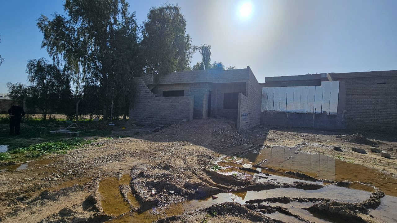 #مكتب_برايتي_للعقار_والمقاولة  

🔹 اعلان __اعلان .
♦️هيكل زراعي مع قطعة للبيع 
   مساحة (200م )ماء وكهرباء موجود .
🔹الموقع قرب مطعم جنة العراق 
   قريب علشارع العام 
للاستفسار الاتصال على الأرقام 📞 
***********
***********
 
♦️وللمزيد زورنا في مكتبنا #طوز /بداية مدخل العصرية بجوار #مطعم_ملك_الشام

#مكتب_برايتي_للمقاولة للبيع وشراء الأراضي .(السكنية_الزراعية_والتجارية )

#وتنظيم كافة عقود البيع والشراءبرايتي للعقار والمقاوله@إشارة
