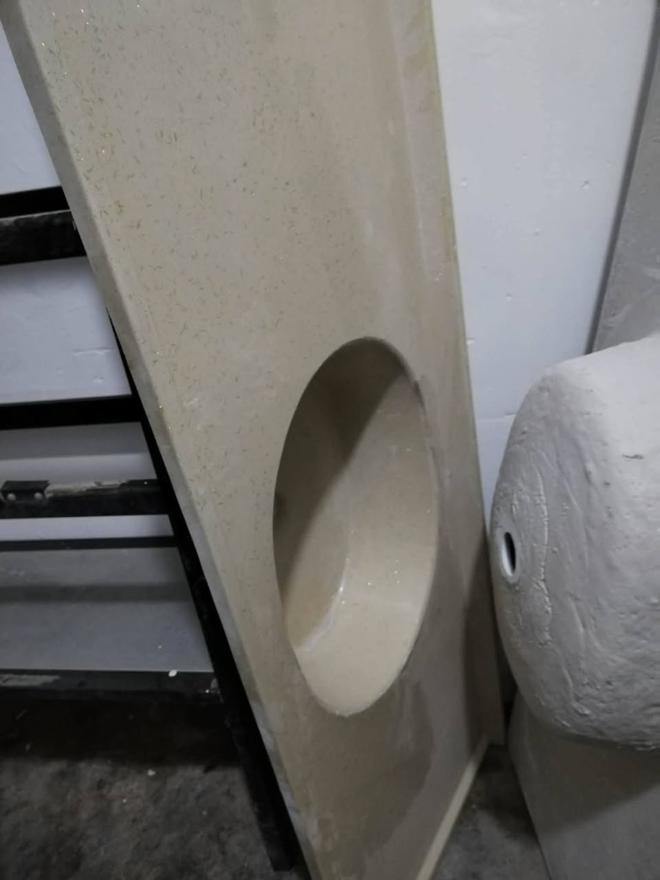 سنك مرمر 
السعر / 120 الف 
الرمادي _ شارع عشرين 

الشراي يتصل على
 هذا الرقم 👈🏻***********
