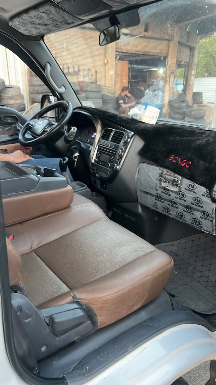 فحل 2021 
قادسيه رقم نكليزي قبل شهر شديته مداور ثاني يوم 
تخم تاير جديد 
مكينه كير اكسل علبلاد شرط الفحص 
السياره عوزها بس كمبريسر مال تبريد و تصليح الشخوط 
السعر 158 
***********
