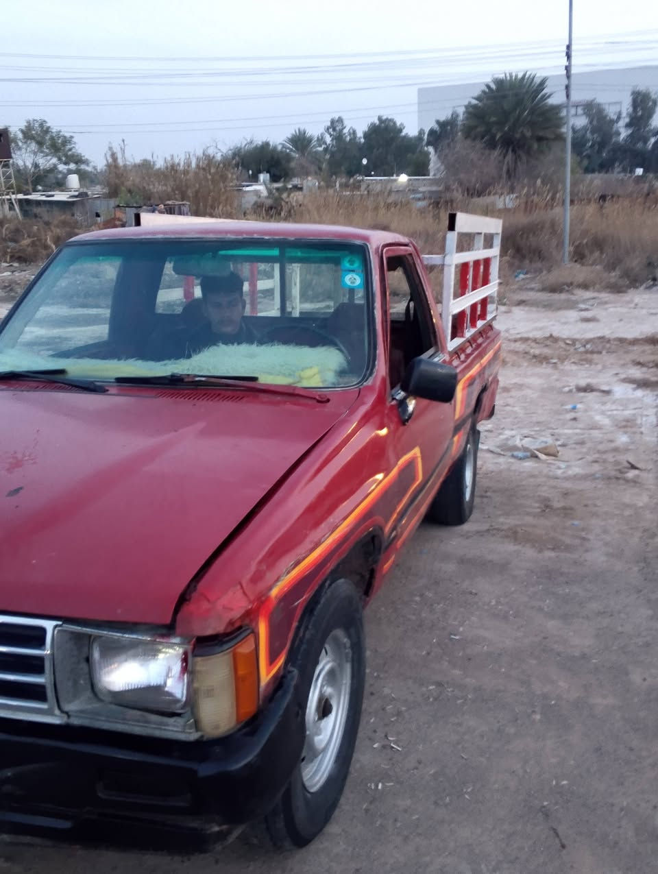 سلام عليكم بيكم 1984مشروع وطي كهربائيات  سلف كابريتة مكينة اوكير كله نضيفة رقم دولي مكاني ديالى ناحية العبارة ***********
