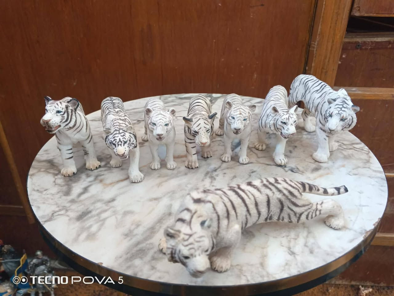 السلام عليكم 
مجموعة شلايش وشركات اخرى 
١٧٠ قطعه تقريبا 
 فرسان وحيوانات كل القطع جديده كدامكم 

ينباعون مجموعه سعر القطعه ٤.٥


**إذا كنت صاحب هذا الإعلان وتريد حذفه لأي سبب، رجاءا أرسل رسالة إلى الدعم الفني**