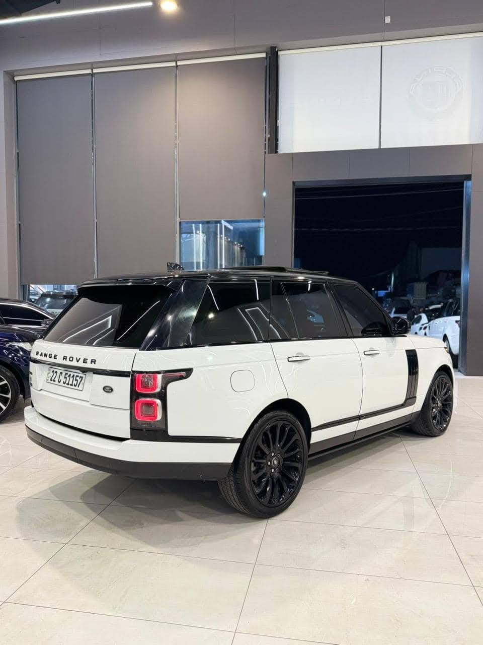 RANGE ROVER - VOGUE    AUTOBIOGRAPHY ***********
RANGE ROVER - VOGUE    AUTOBIOGRAPHY     

رانج روفر فوك اوتو بايوكرافي وكالة الماني
  وضمان دولي بلاك ايدشن بلاد

مكفول كفالة عامة من الصبغ والتبديل والحادث والرصعات حتى الدعاميات بشرط وبالواقع احلى من الصور 

💵جوه السوك وبسعر مناسب

الموديل :- 2017

اللون :- ابيض 

المحرك :- V8 سوبر جارج 

العداد :-86 الف مايل حقيقي 

المواصفات فول فول اعلى مواصفات VIP 

:- بصمة 

:- بانوراما  :- كاميرا 360 درجة 

:- رادار امامي خلفي وجانبي :- جكات 

:- دوسة كهرباء :- شاشات خلفية 

:- سقف شامو كنتارا :- بيبان شفط 

:- صندوق جك كهربائي :- مري شفط كهربائي 

:- 4 ابواب بصمة :- فور ويل 4✖️4 ( دبل اكسل ) 

:- ستيرن تدفئة :- كشنات جلد احمد 

:- كشنات الامامية تدفئة + تبريد + مساج 

:-كشنات الخلفية تدفئة + تبريد + مساج 

:- شاشات خلفية :- لايتات زينون 

:- حساسات:- سماعات MEREDIAN 

السيارة جاهزة وبشرط الكير والمحرك والحدادية والكهربائيات 

السعر 365$ ومجال قليل ماكو هيج سعر علئ هاذ النضافه

للاستفسار اتصل :-   

***********
