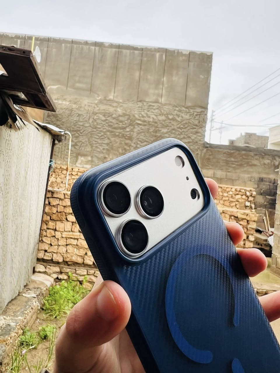 جمال التيتانيوم 🥹🩶
15 pro max 
256 
بطاريه 89
عربي شرق اوسط A/AA
جهاز وتر بروڤ بعده ع وضع الشركه 

فطور بل كلاس رحت ع عثمان العلواني وكلي اشتغله الك وضمان .

السعر 775 الف 

مكاني تاميم 
هـ***********
