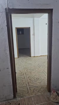 شقة أرضية • قرب حسينية صادق الامين • إيجار