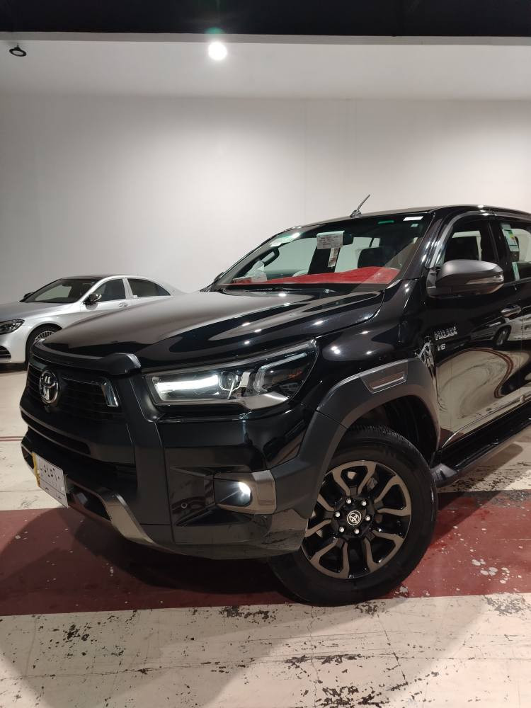 سلام عليكم 
اخواني بيكم هايلوكس
فأة (افنجر)  موديل2022
سيارة بحالت الوكالة جديده 
مستلهة استلام شركة زيرو
سيارة عليهة تغليفPPF
 وهسة حالين ماشية47km
سيارة ستخدام شخصي 
موصفات سيارة 
منفاخ طوارء بلادي 
خمس كامرات 360~درجة
بصمة ابواب +بصمة تشغبل
حساسات امامي+خلقي
شاشه +تحكمات 
نضام ايكو 
ناقل الحركة اتو
لايت LEDبلكامل
سعر بلاش 370 ماكو هيج سعر
للاستفسار اتصل علا رقم
***********
*********** بغداد, العراق
