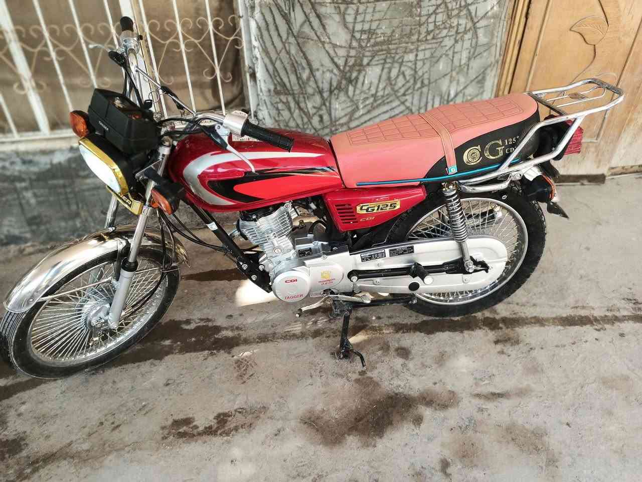 دراجه تايكر للبيع موديل 2025 اوراق نضيفه فول السعر 650 الف وبيه مجال بصيط  المكان طوريج قرب سيد محمد العابد
رقم الهاتف ***********
