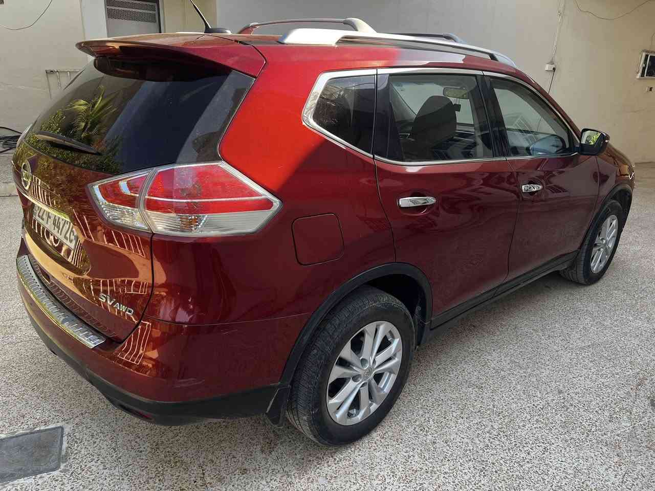 السلام عليكم
نيسان روج 

٢٠١٦ 

محرك ٤ شرط المحرك والكير 

بيها ثلاث قطع صبغ بوند وجاملغين شرط بدون دواخل 

مواصفات  SV

سنويه وهزة جديد باسمي شرط التحويل 

مكاني موصل بيع او مراوس 

السعر 138 وبيها مجال 

***********
