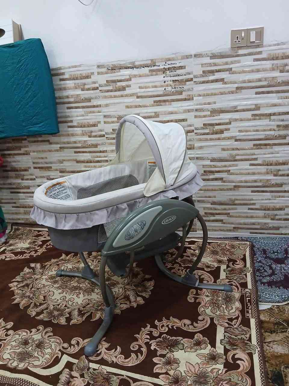 شیردۆشەک و دیدیکی مندالان کارەبایی ئیش ناکات نازانم چیەتی من بئ کارەبایی دەفرۆشم خاوێن و مارکە ناونیشان سۆران گەیاندن لەسەر کریار
***********

