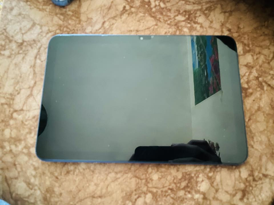 السلام عليكم ايباد جي تاب ١٠برو ذاكره١٢٥ عشوائيه ٨جهاز ما مفتوح السعر 125 وبي مجال بسيط  رقمي ***********
