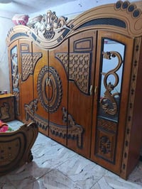 غرفه اخشاب • مستخدمه • ام السته
