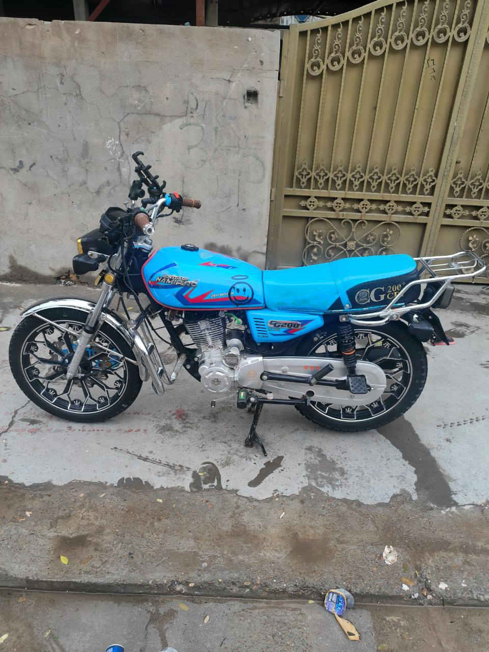 للبيع – دراجة ايراني موديل 2025 
 دراجة نظيفة 
✔️ محرك مكفول سعة 200 سيسي
✔️ ما بيها أي نقص مهم  
🔧 الملاحظات:
قمجي مال السرعة يحتاج تبديل
💰 السعر: خاص  
📍 الموقع: بغداد الدورة 
📞 للتواصل: ‏‪***********‬‏/‏‪***********‬‏(اتصال + واتساب)
