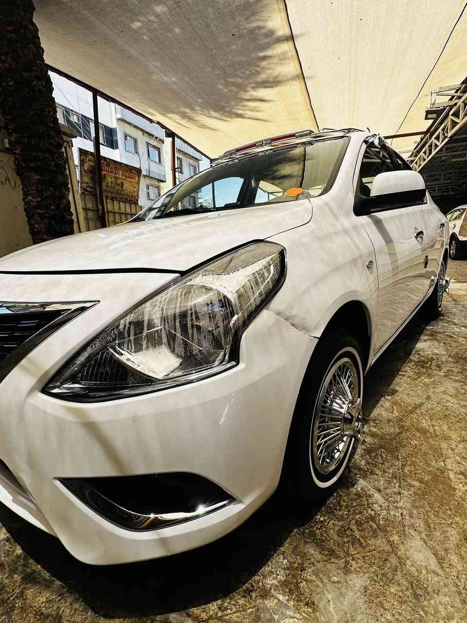 سني هندي للبيع موديل 2025 ماشيه ٥ الاف عنوان الاعضميه رقم الهاتف *********** بيها ضربه بل جاملغ السايق ممصلحه
