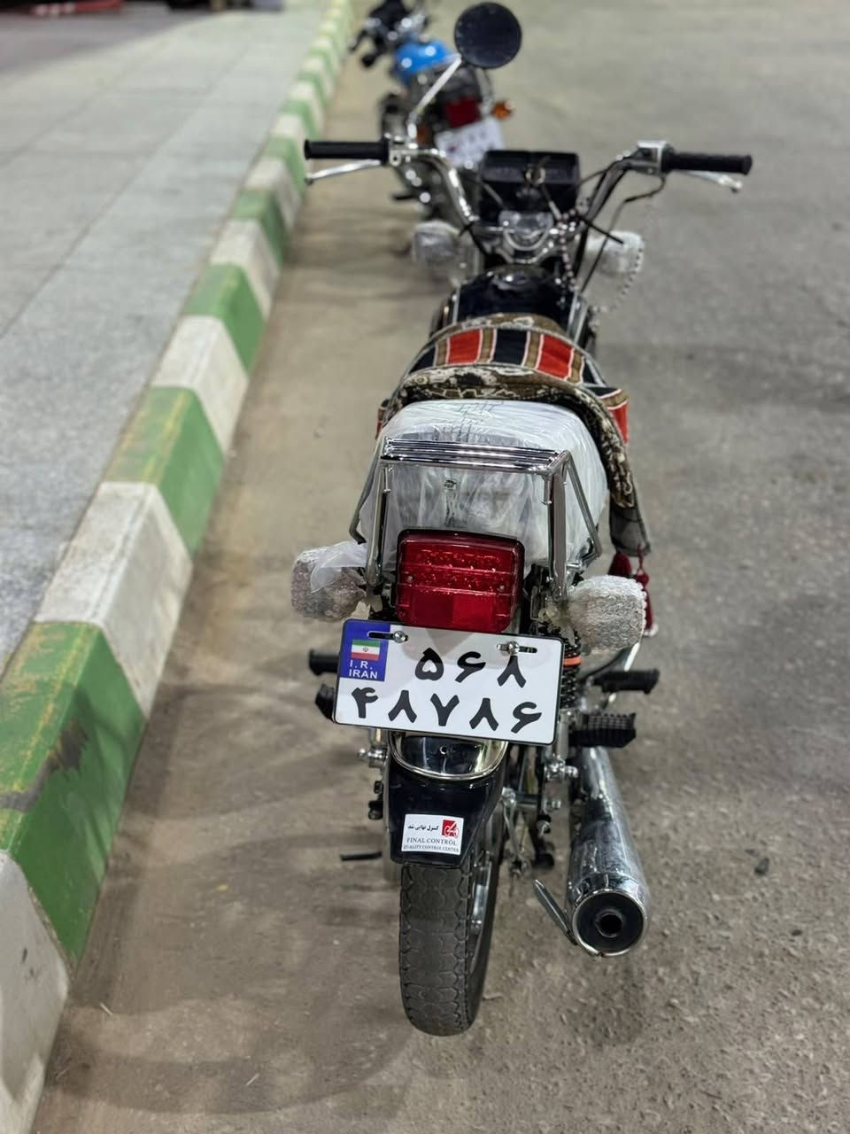 سلام عليكم دراجه ناريه موديل 27 وراق سكنر دراجه 3 حرف شبه شلامجه دراجه ٢ تبديله دهن دراجه زيرو البيع السعر ٨٠٠ وبيهة مجال الي شراي بي خير ويدلل والي مو شراي لا يتعبني هاذه رقمي بي بس وتساب *********** والخاص مفتوح

