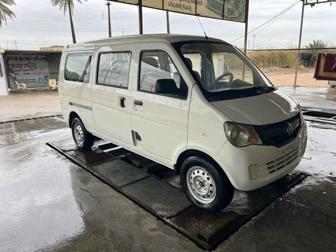 السلام عليكم سيارة ليفان باص موديل 2014 مزاد وزارة الداخلية بيها كتاب تمشي بيها بأي محافظة لحد ماتروح اترقم الترقيم مجاني عله الدولة كير ومكينة مكفولات حدادية جديدة تخم تاير جديد حدادية جديدة دواخلها نظيفة كلش مكانها بابل المسيب السعر 28 ورقة وبيها مجال بسيط للإستفسار ***********
