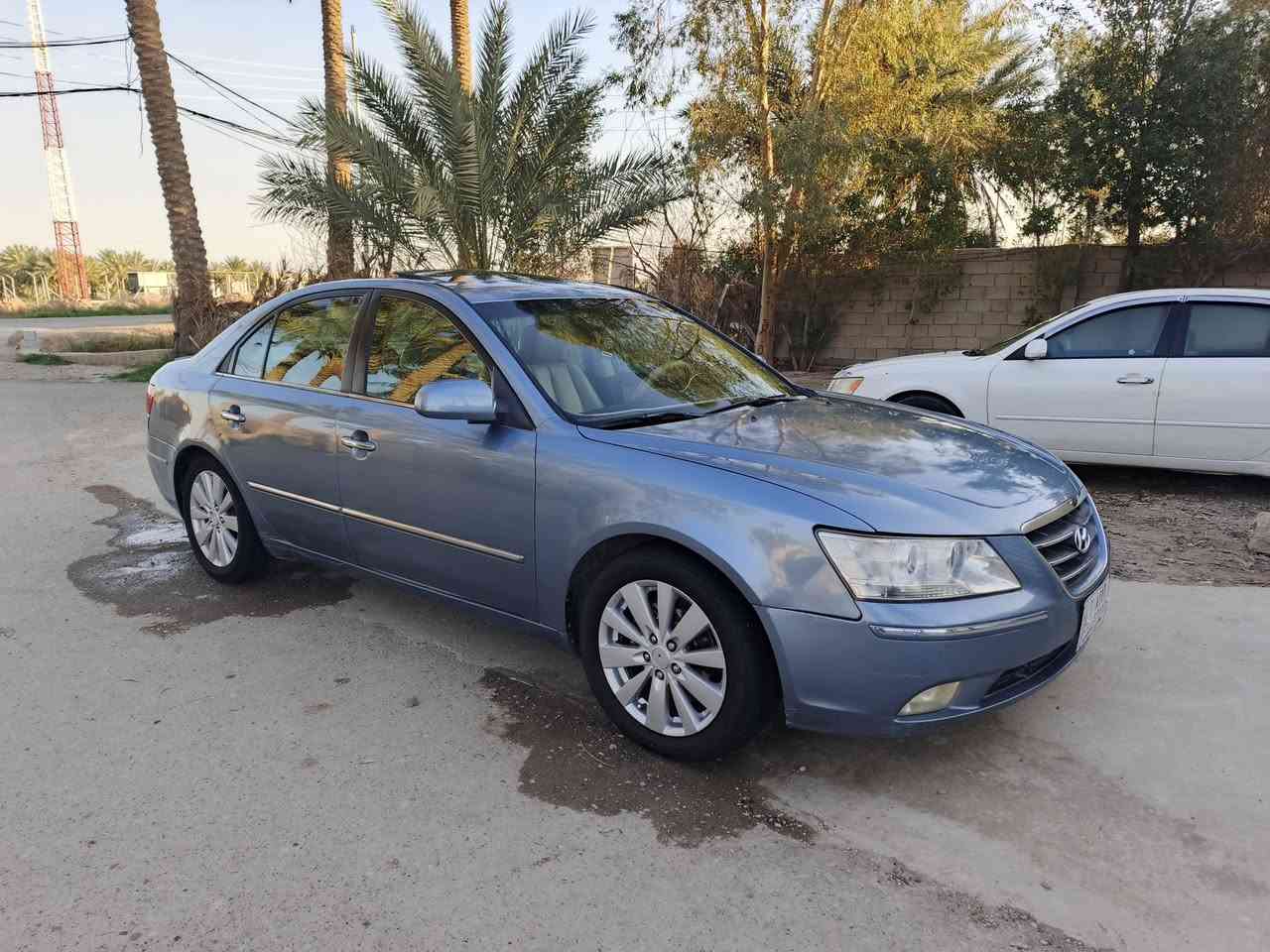 السلام عليكم 
هيونداي سوناتا موديل ٢٠٠٩ وارد أمريكي لمتد فول مواصفات ضرر جاملغ امامي صبغ مثل موضح بالسونار بدون داخل أو تبديل محرك 2400 كير محرك جديد صدر جديد تخم تاير جديد تبريد تدفئة شغال سيارة مابيها أي نقص رقم ديالى 
السعر ١٠٢ 
العنوان ديالى كنعان /مدخل سيطرة شهداء كنعان
للاستفسار الاتصال على الرقم
***********
