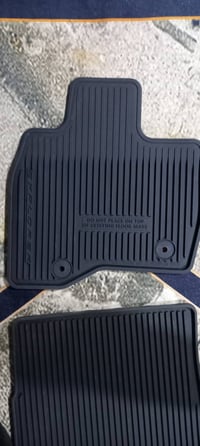 من رخصة الادمن السلام عليكم ورحمة الله توفر عندي ارضيات فورد اكسبلور ر...