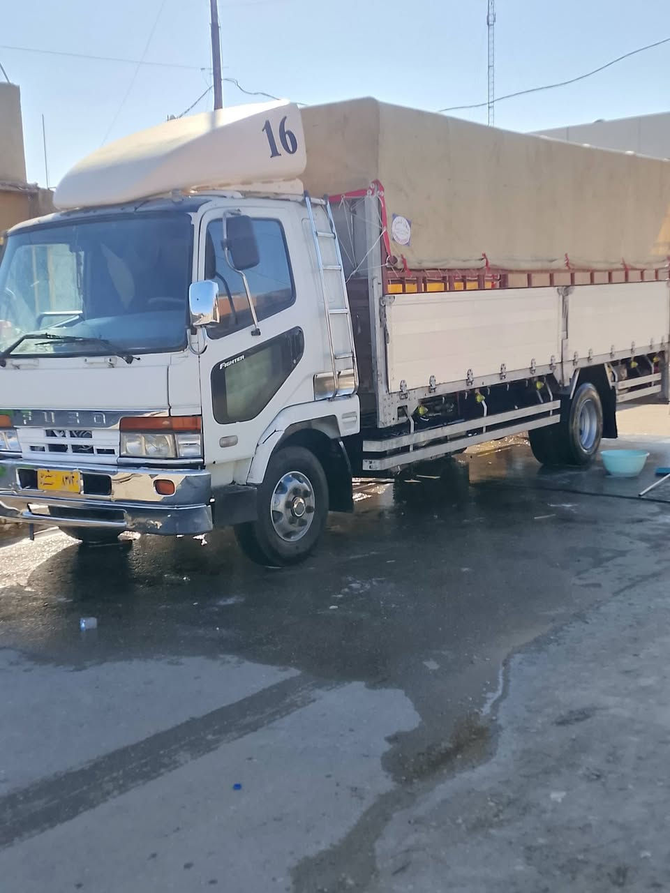 السلام عليكم سياره فوزه البيع مكينه 16القبق السود بس بخار بدون صرف معامله كامل بيع رقم تخم تاير الوره 19ونص المامي 17ونص ***********
