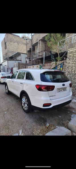 للبيع سورنتو 2019 بغداد وارد أمريكي حادثه دعاميه فقط والبنيد مصبوغ بدون ضربه بدون ايرباك بدون دواخل محرك 6 سلندر ٧ راكب قطعتين تبريد شاشه كبيره كامره دواره تحكم ستيرن اشاير مري حساسات خلفيه وجانبيه ويل كروم وتخم تاير جدد ب٨ ورقات سياره جاهزه حداده اماميه وخلفيه جديدة لايت زنون السعر ٢٢٠ وبيها مجال مكان السيارة بغداد قرب تقاطع كسره وعطش ***********
