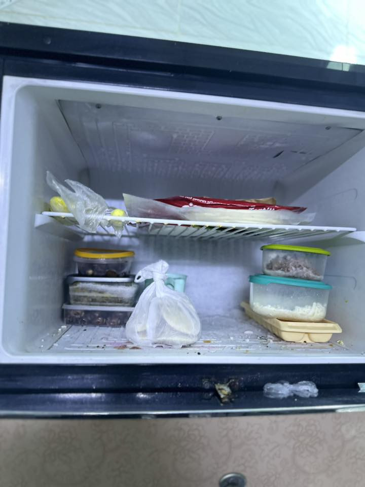 ثلاجه نظيفه للبيع مكان الشعب نظيفه كولش ب٤٠٠


**إذا كنت صاحب هذا الإعلان وتريد حذفه لأي سبب، رجاءا أرسل رسالة إلى الدعم الفني**