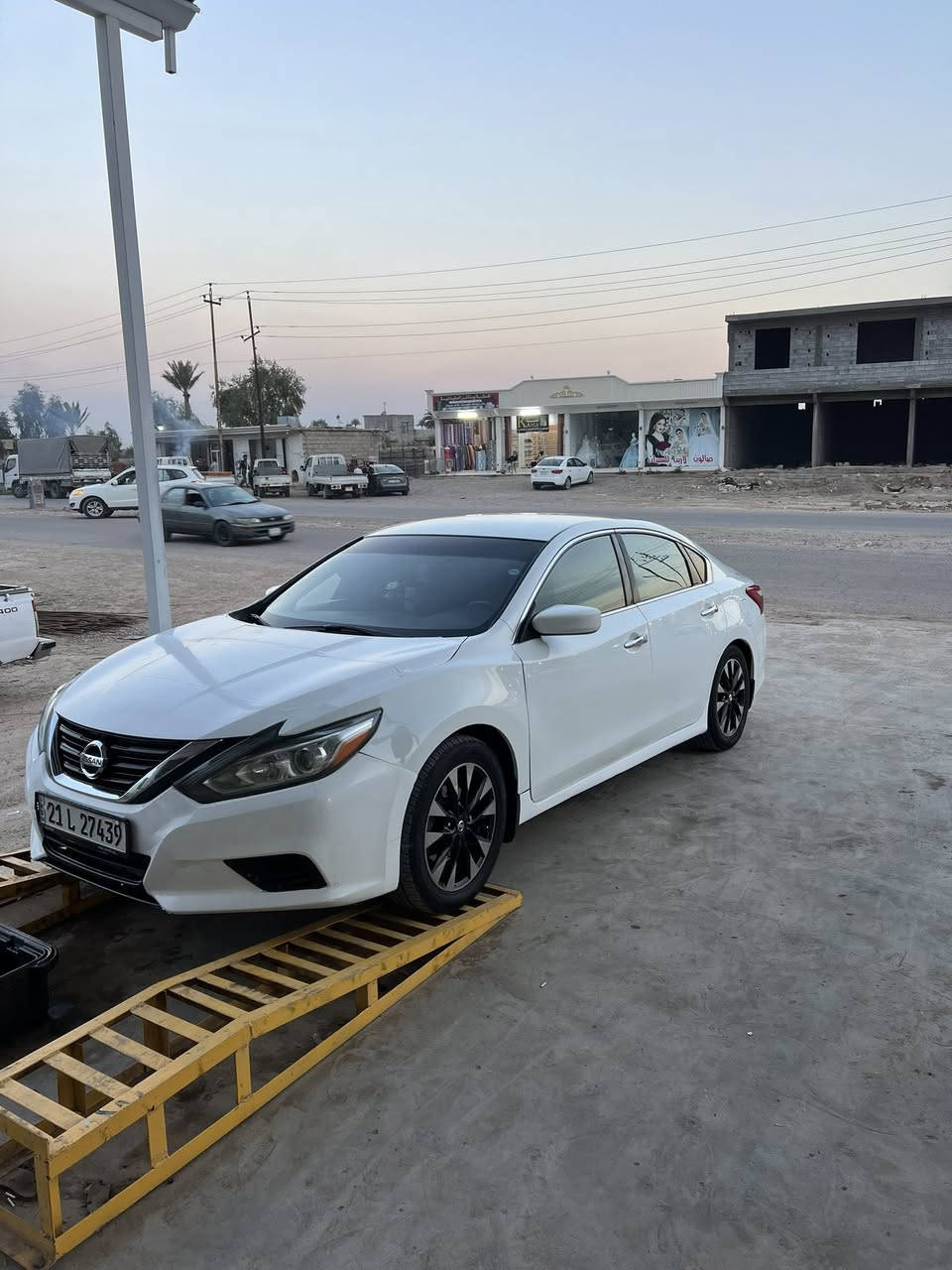 السلام عليكم عندي التما 2017 وارد أمريكي أريده مراوس بتوكسان 2020 اوً2019 والفرق المطلوب حاضر بس يكون معقول السياره كلش جديده ***********
