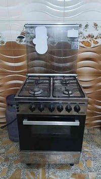 اغراض نظيفه جدا للبيع تخم 8مقاعد تركي ثقيل طباخ مصري فريش مكان الدوره ...