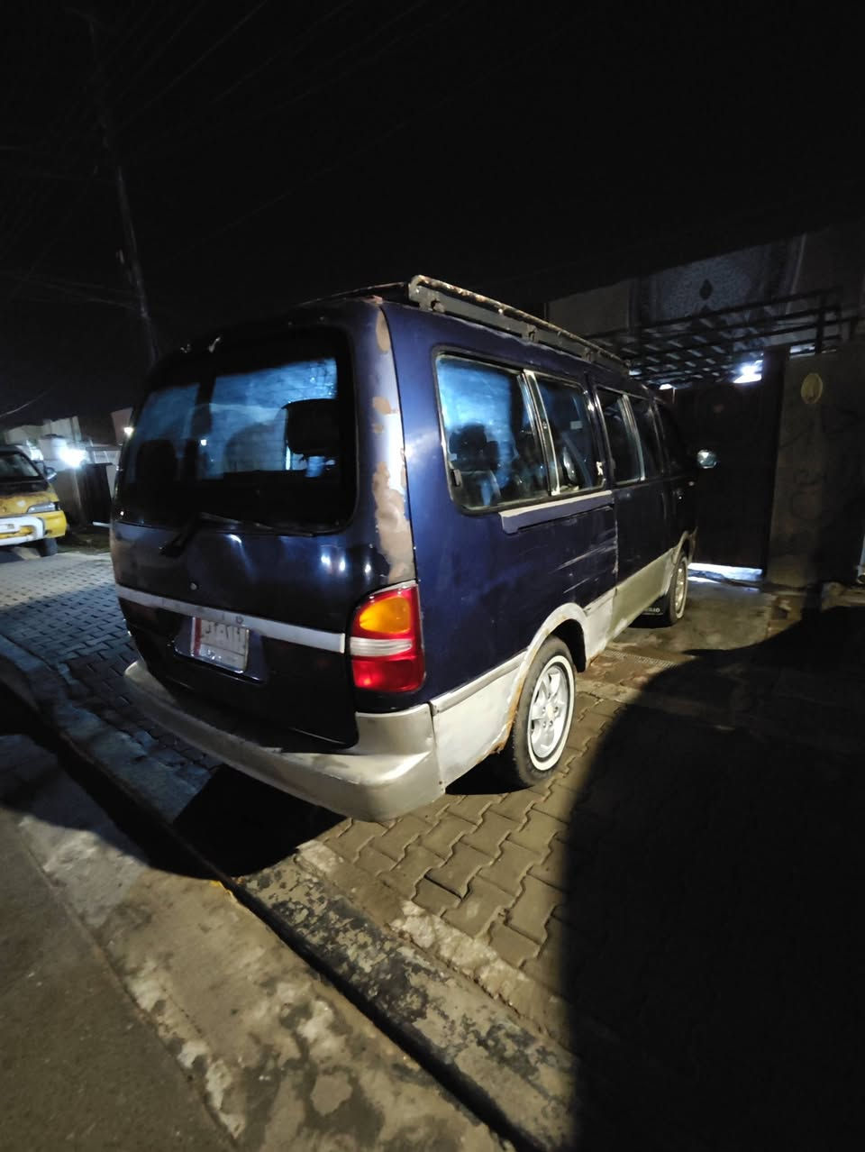 سلام عليكم \\\\ كيه بريجو موديل 96 سياره بسمي سياره بلاديه  عده هاي  بل صفحه اليسره وره شويه صبغ صدر نظيف شواصي نظاف اليمن مبدل شركه سويته جديد دوشمه بلاديه داخل نظيف سماعات 🎧 مسجل جدد السفسار الهاتف *********** السعر 65 وبيه مجال سياره نظيفه ملاحضه ( اذا اكو مراوس بكيه عموشه بنكو )
